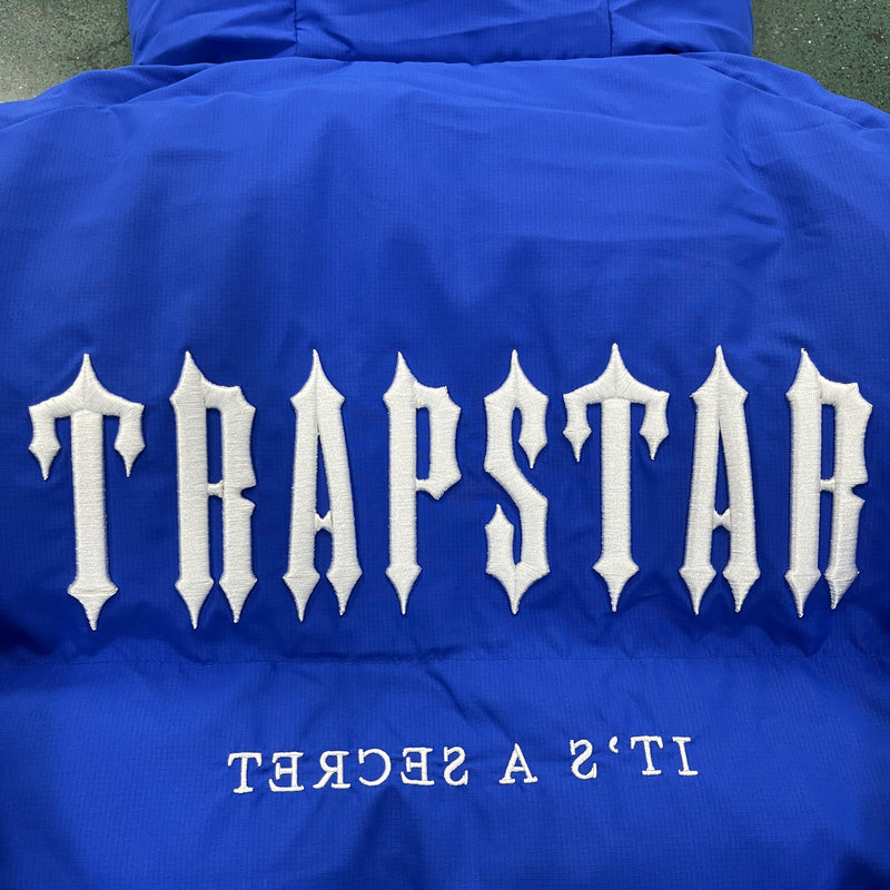 Jaqueta Trapstar “Decoded 2022 Hooded Puffer Dazzling Blue“
