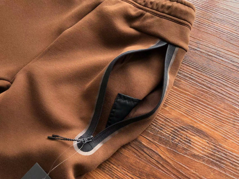 Calça Nike Tech Fleece "Brown"