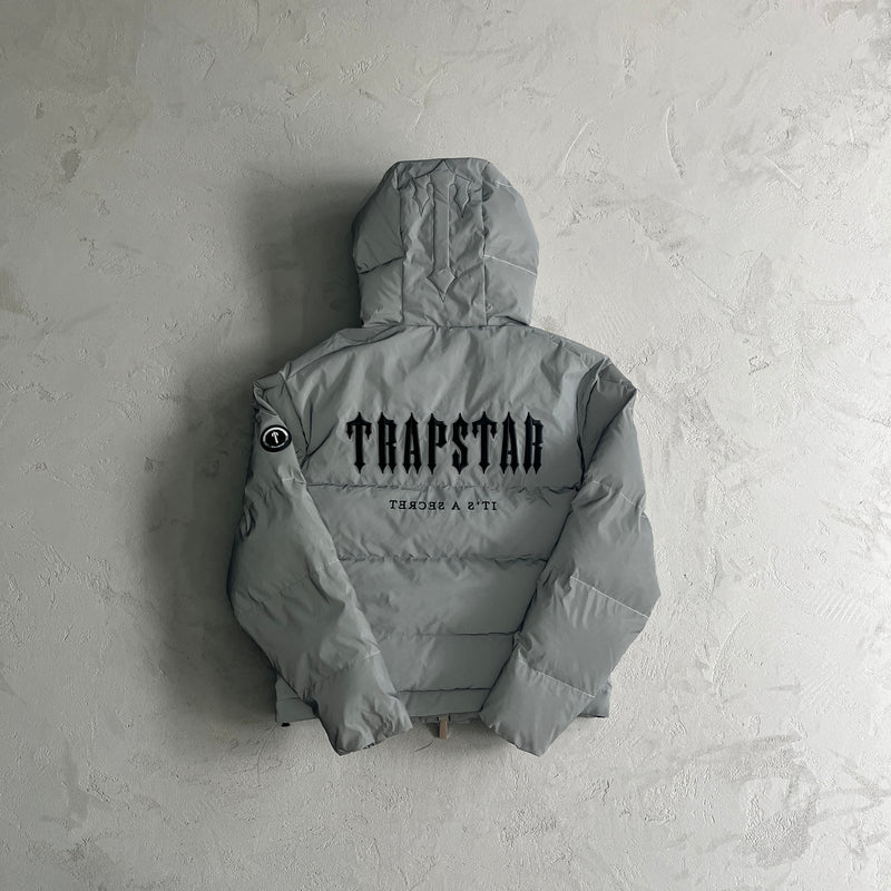 Jaqueta Trapstar “Decoded 2.0 Hooded Puffer Reflective”