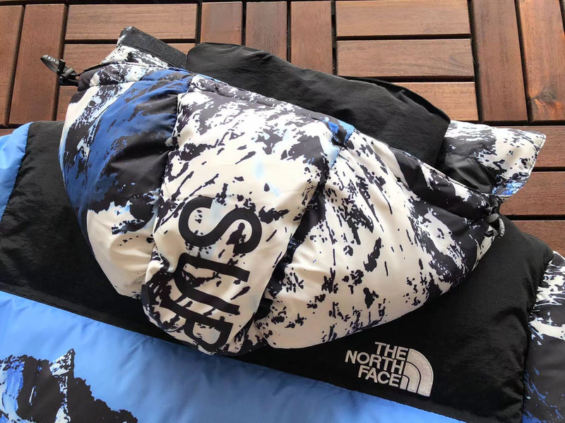 Jaqueta The North Face x Supreme "Mountain Baltoro Jacket Puffer Blue"