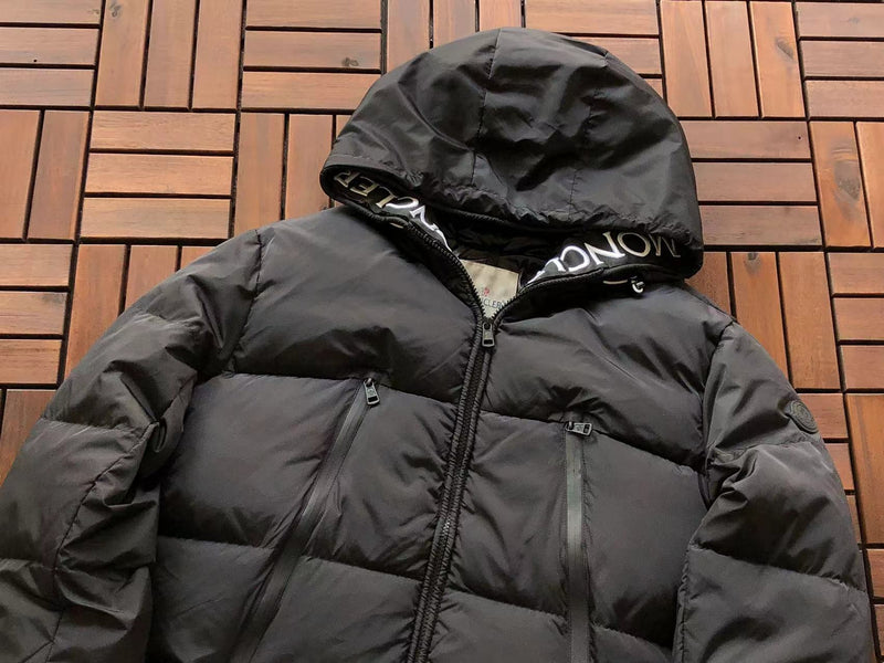 Jaqueta Moncler Montcla