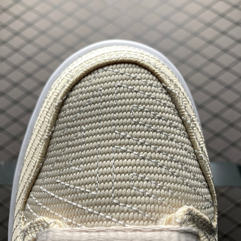 Nike SB Dunk Low Albino & Preto "Jiu-Jitsu"