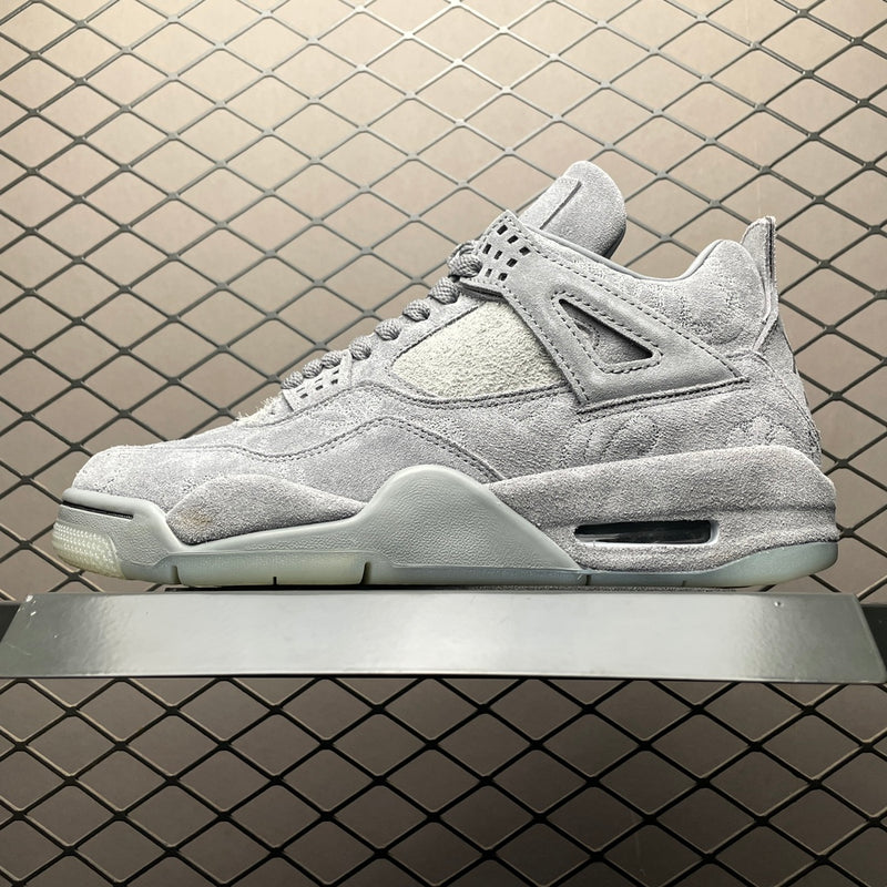 Nike Air Jordan 4 Retro Kaws