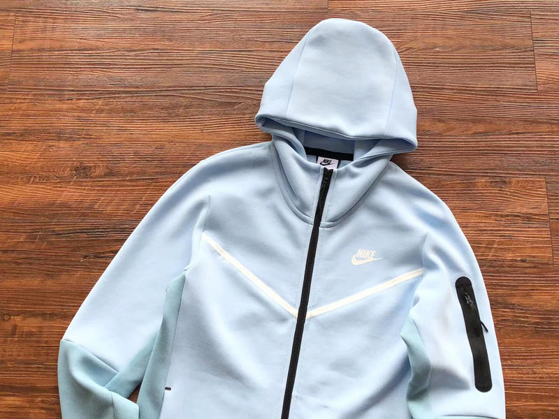 Conjunto Nike Tech Fleece "Turquoise Blue"