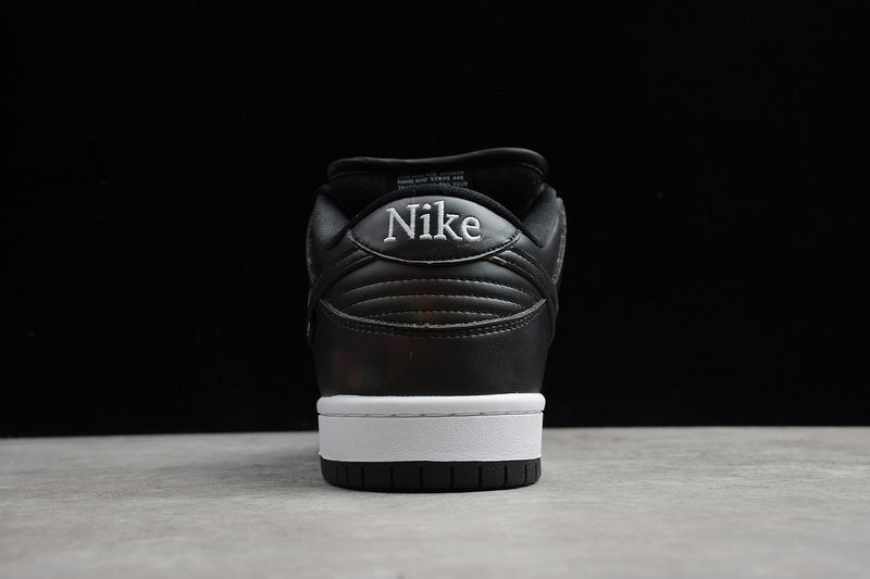 Nike SB Dunk Low x Civilist