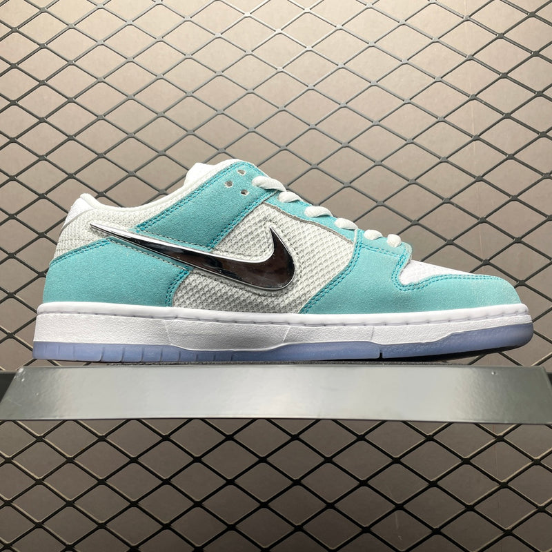 Nike SB Dunk Low x April Skateboards