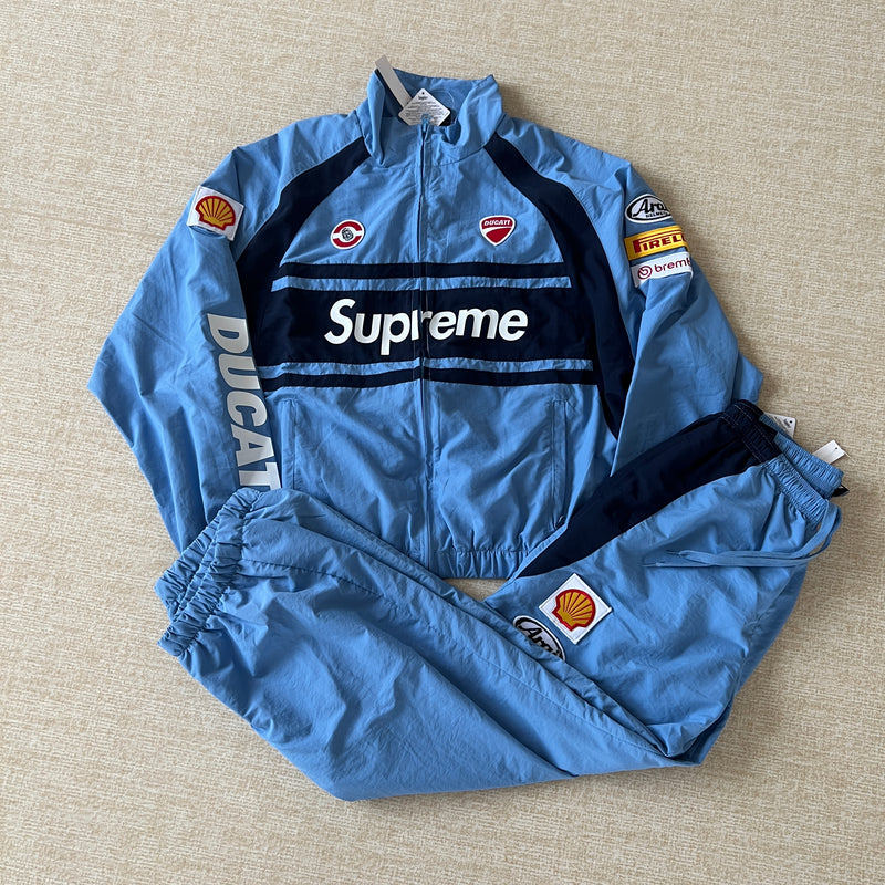 Conjunto Supreme x Ducati Blue