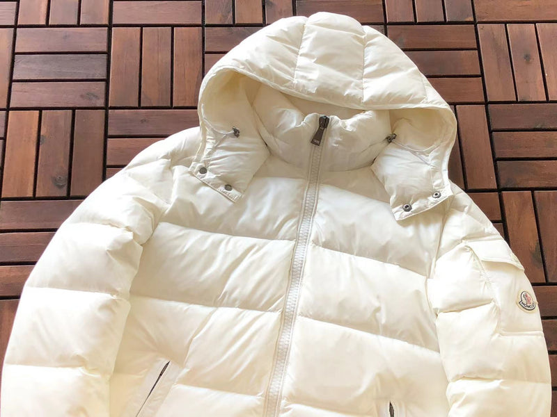 Jaqueta Moncler Maya Jacket White