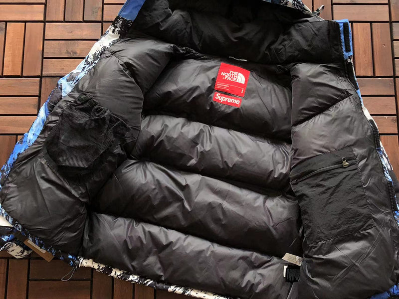 Jaqueta The North Face x Supreme "Mountain Baltoro Jacket Puffer Blue"