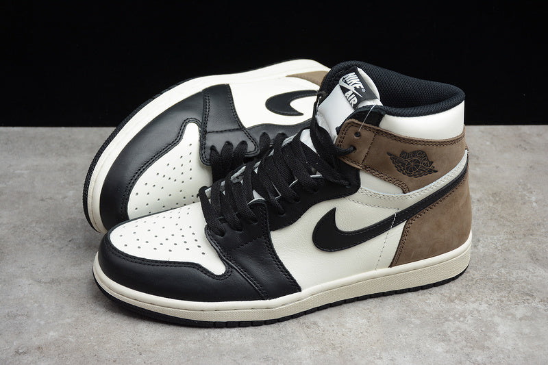 Nike Air Jordan 1 Retro High Dark Mocha