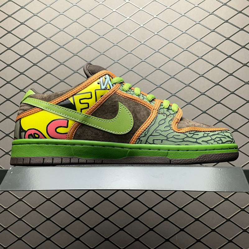 Nike SB Dunk Low De La Soul