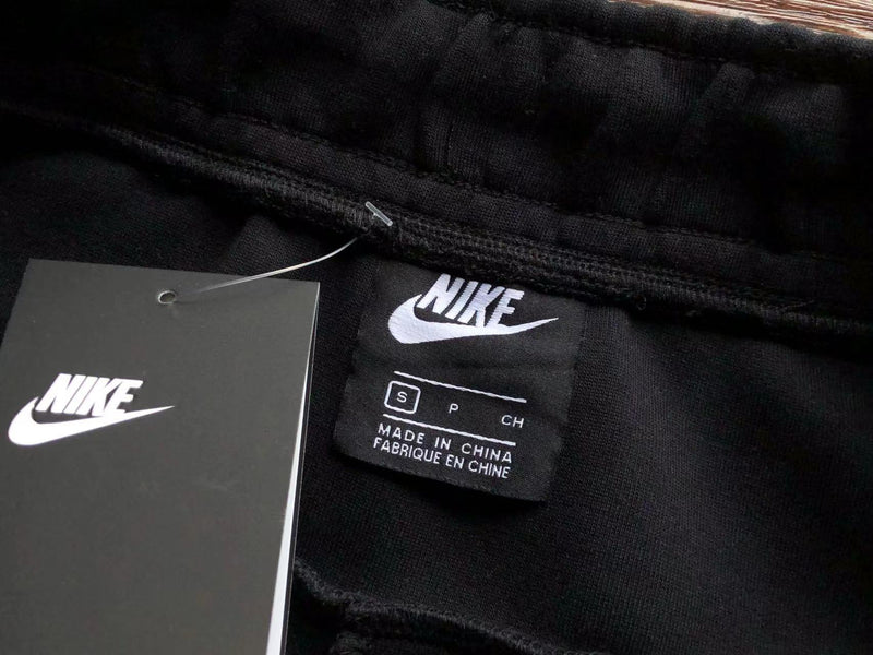 Calça Nike Tech Fleece "Black"