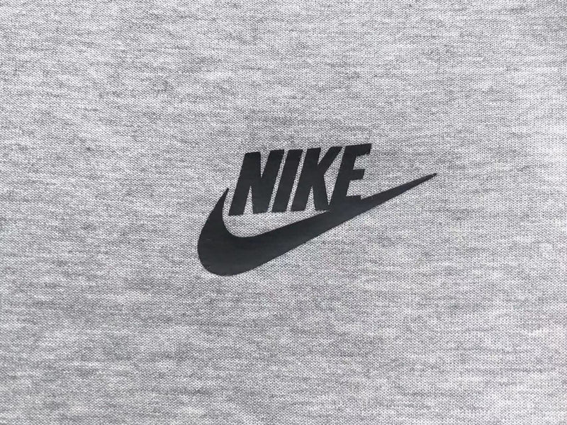 Conjunto Nike Tech Fleece "White/Grey Green Detail"