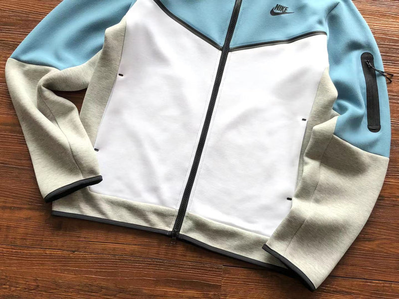 Jaqueta Tech Fleece "Baby Blue"