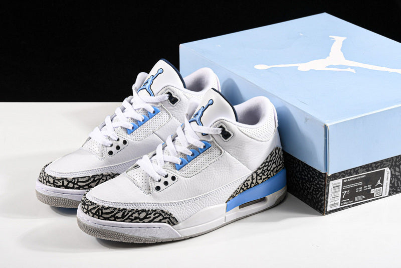 Nike Air Jordan 3 Retro UNC