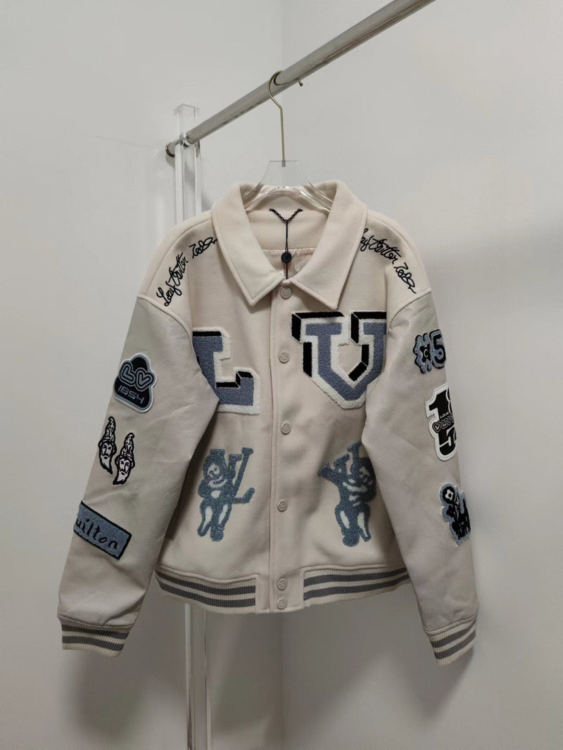 Jaqueta Louis Vuitton Multi-Patches Mixed Leather Varsity Blouson Milky White