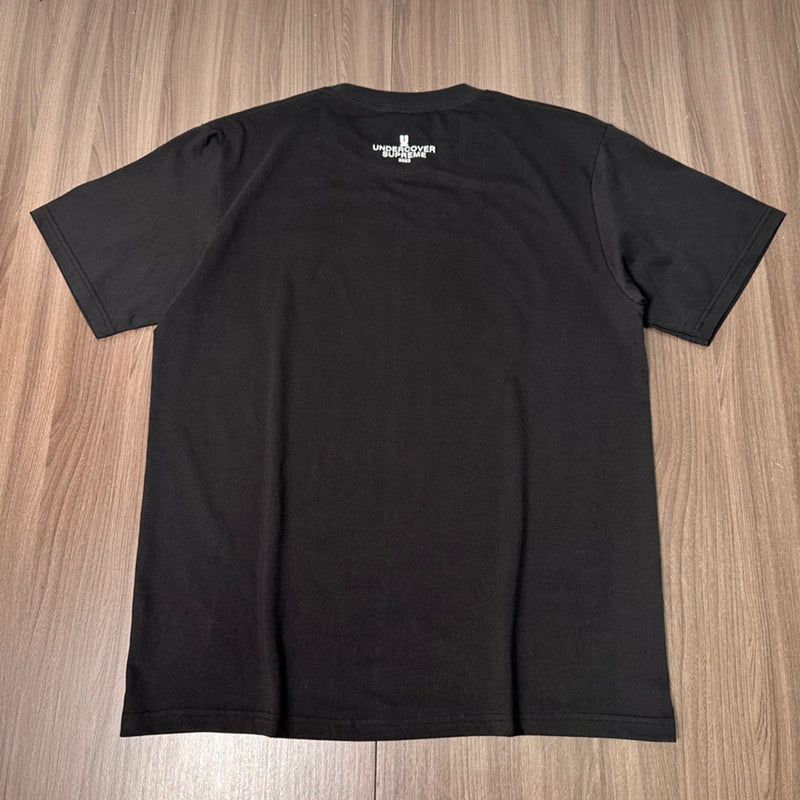 Camiseta Supreme x Undercover "Tag Black"