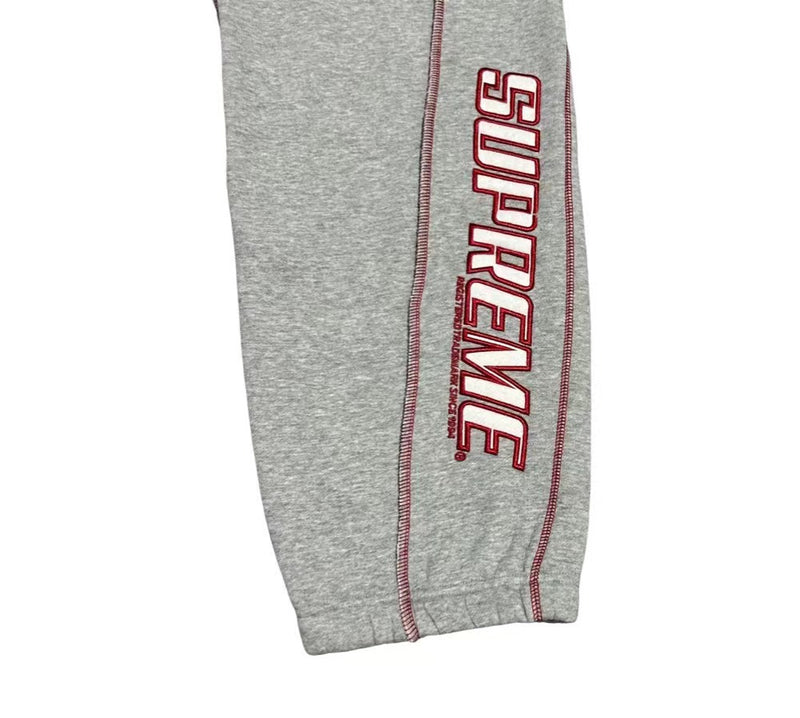 Conjunto Supreme Coverstitch Hooded Grey