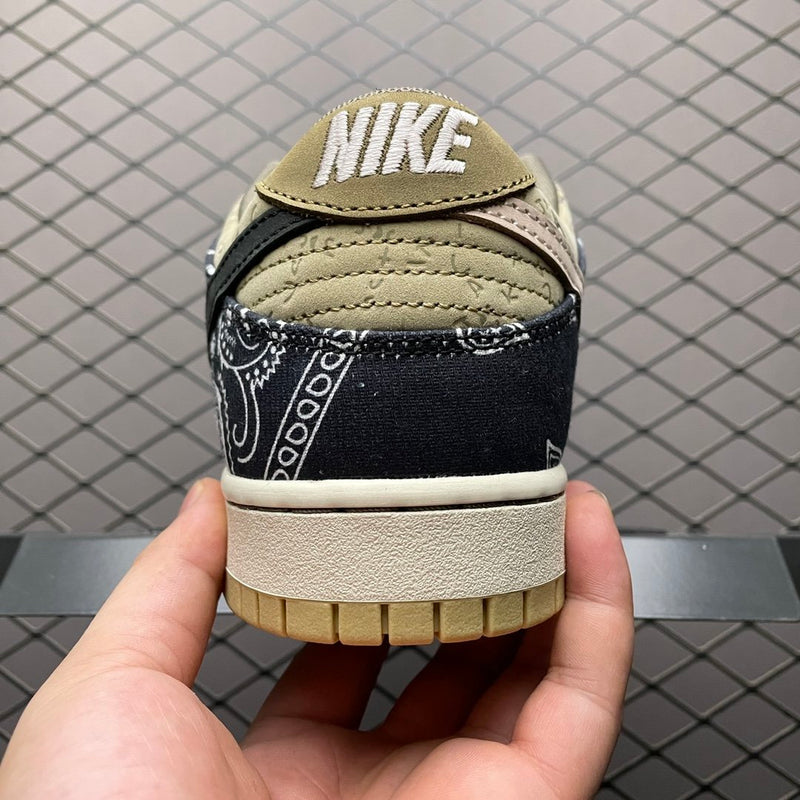 Nike SB Dunk Low x Travis Scott Cactus Jack