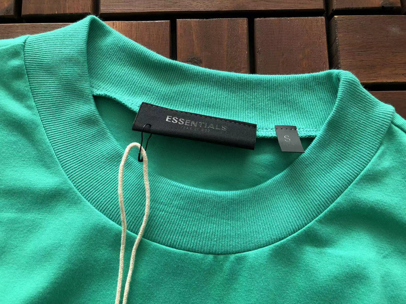 Camiseta Fear of God Essentials "S/S Mint Leaf"