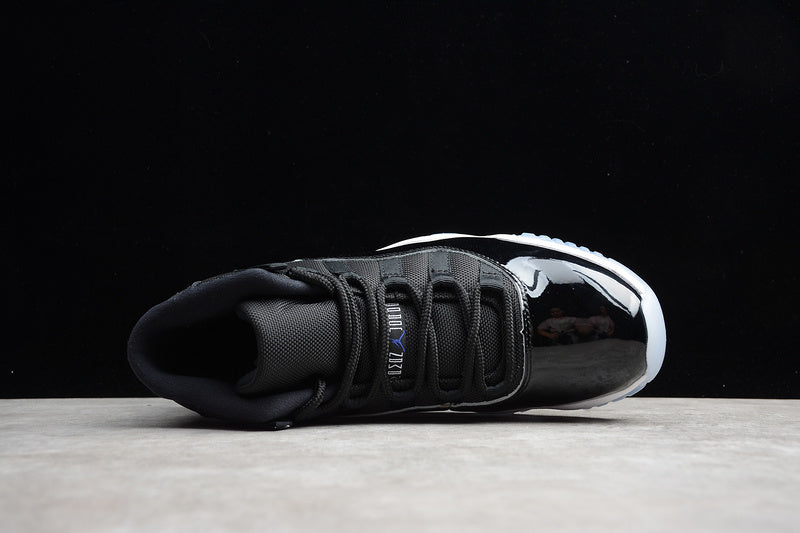 Nike Air Jordan 11 Space Jam