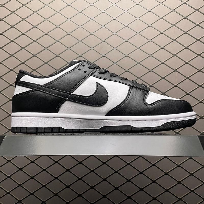 Nike Dunk Low Retro "Panda"