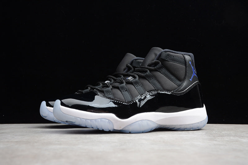 Nike Air Jordan 11 Space Jam