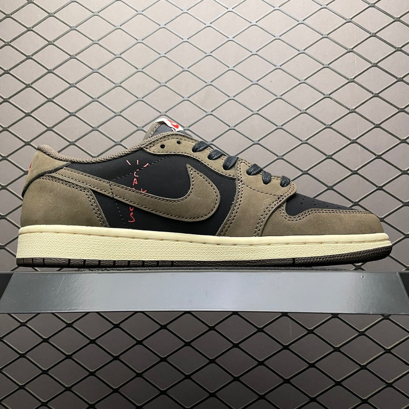 Nike Travis Scott x Air Jordan 1 Low Dark Mocha