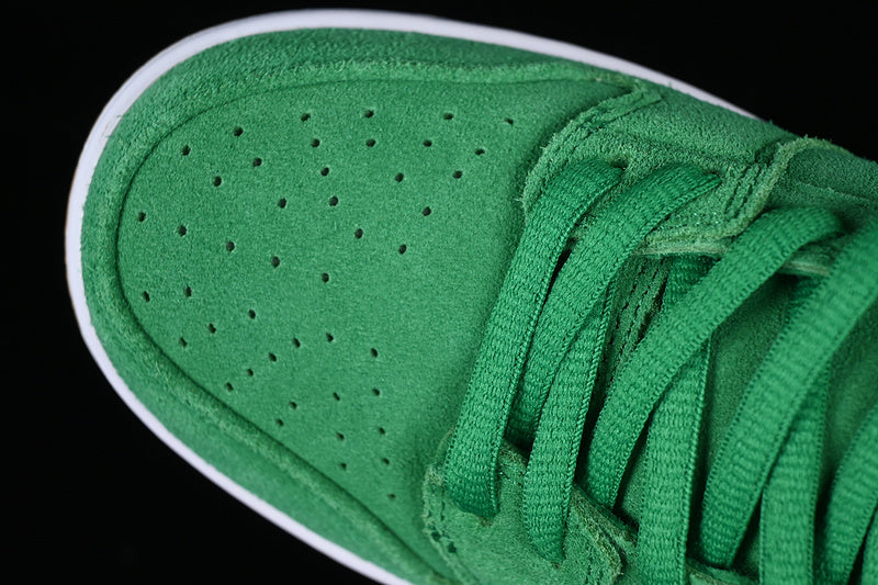 Nike SB Dunk Low Pro St. Patrick's Day