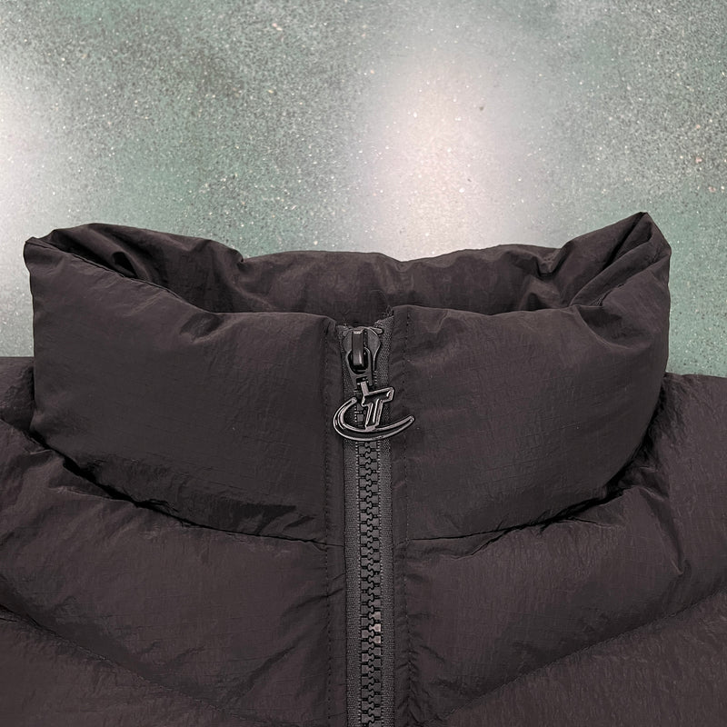 Jaqueta Trapstar “Sleeve Puffer Black”