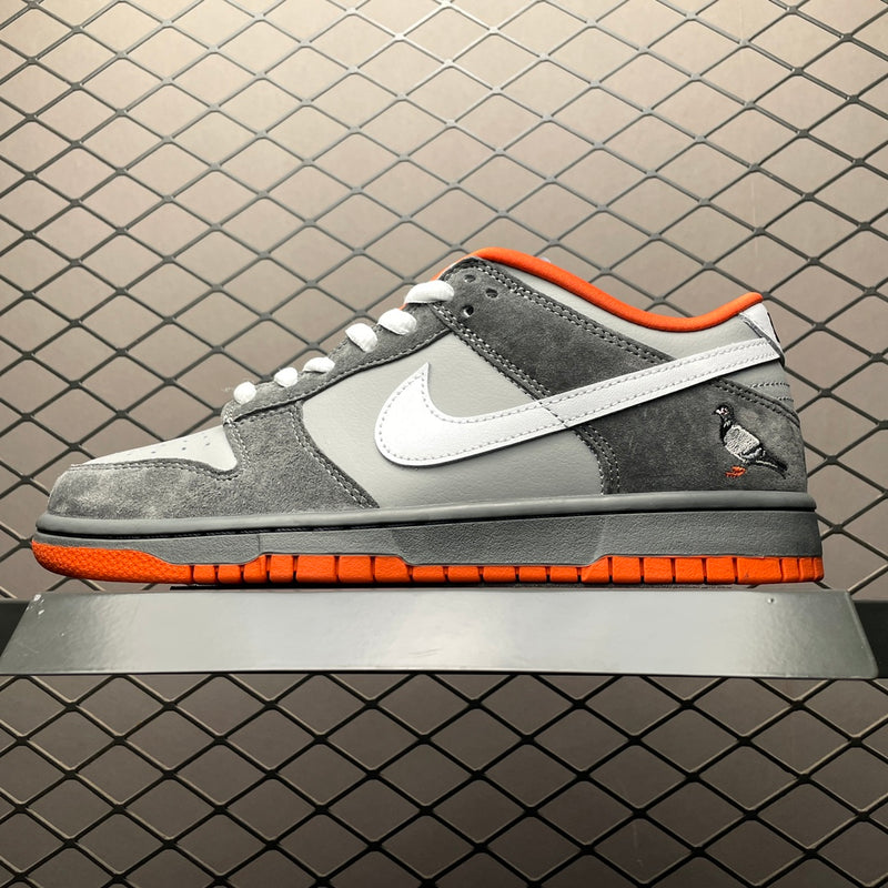 Nike SB Dunk Low Staple NYC Pigeon