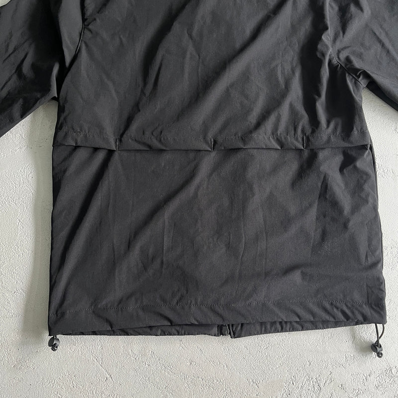 Jaqueta Trapstar “Decoded Windbreaker“