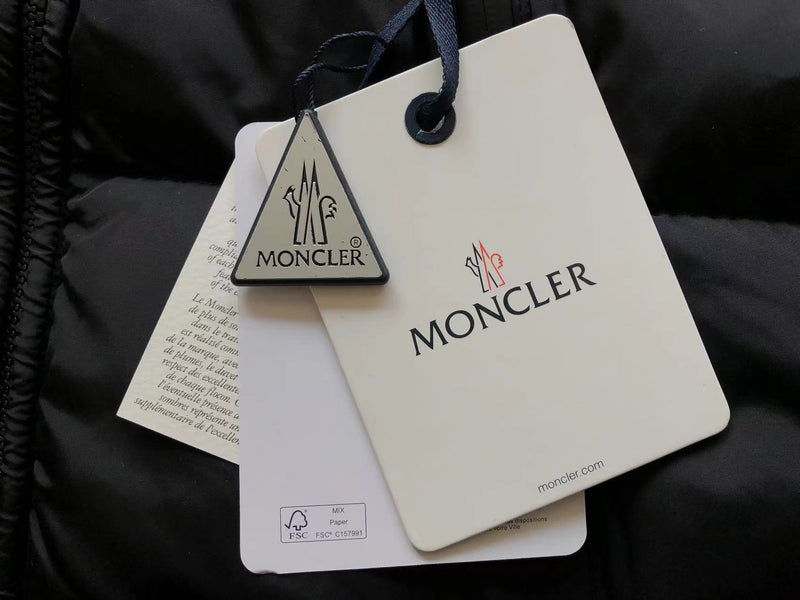 Jaqueta Moncler Montcla