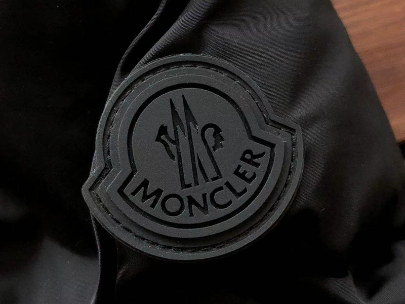 Jaqueta Moncler Montcla