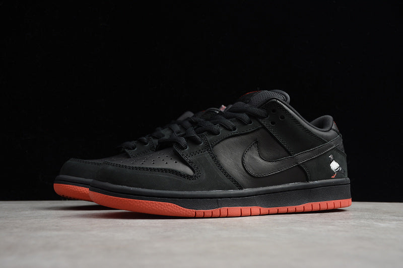 Nike SB Dunk Low Black Pigeon