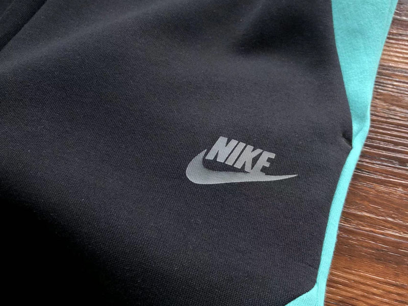 Calça Nike Tech Fleece "Ocean Blue"