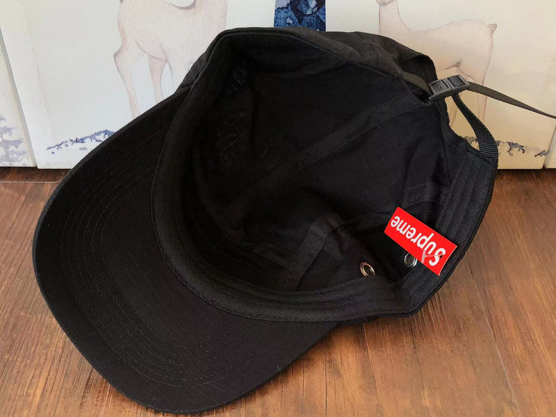 Boné Supreme "Ventile Camp Cap Black"