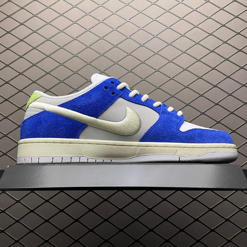 Nike SB Dunk Low x Fly Streetwear