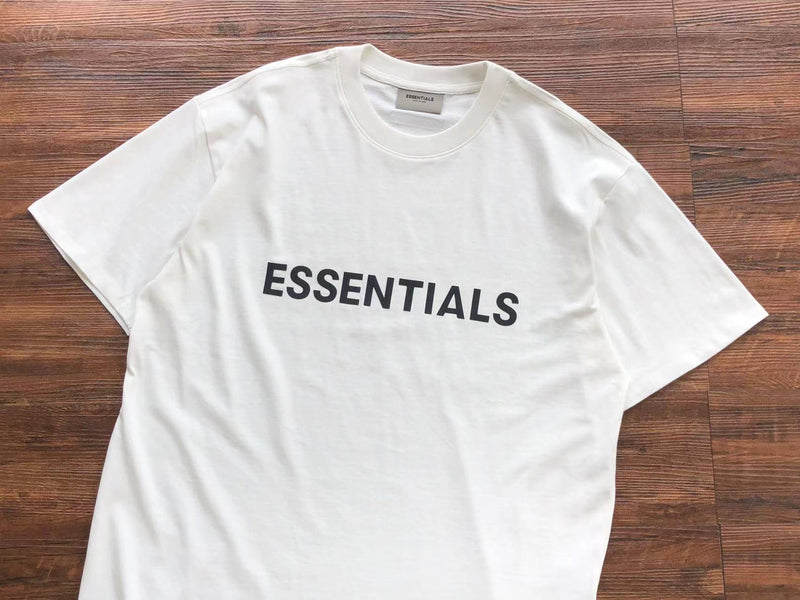 Camiseta Fear of God Essentials "Boxy White"