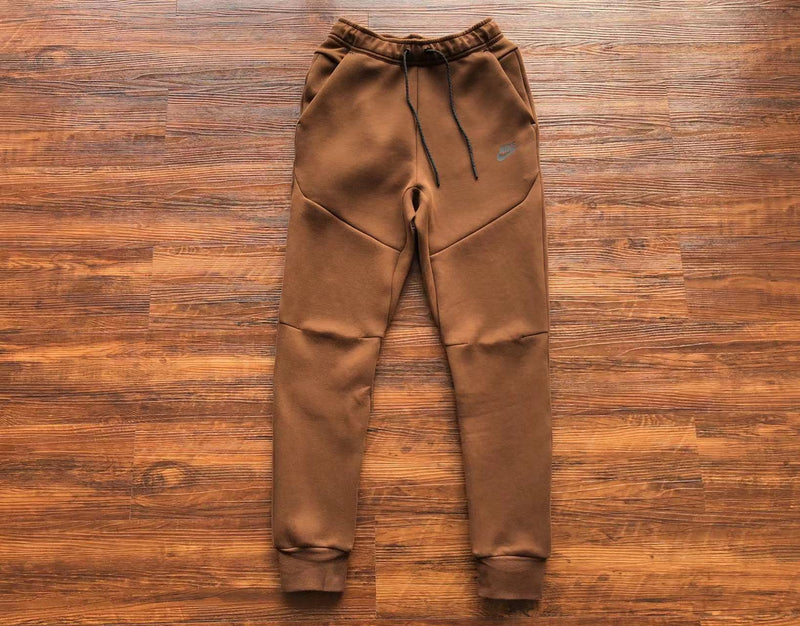 Calça Nike Tech Fleece "Brown"