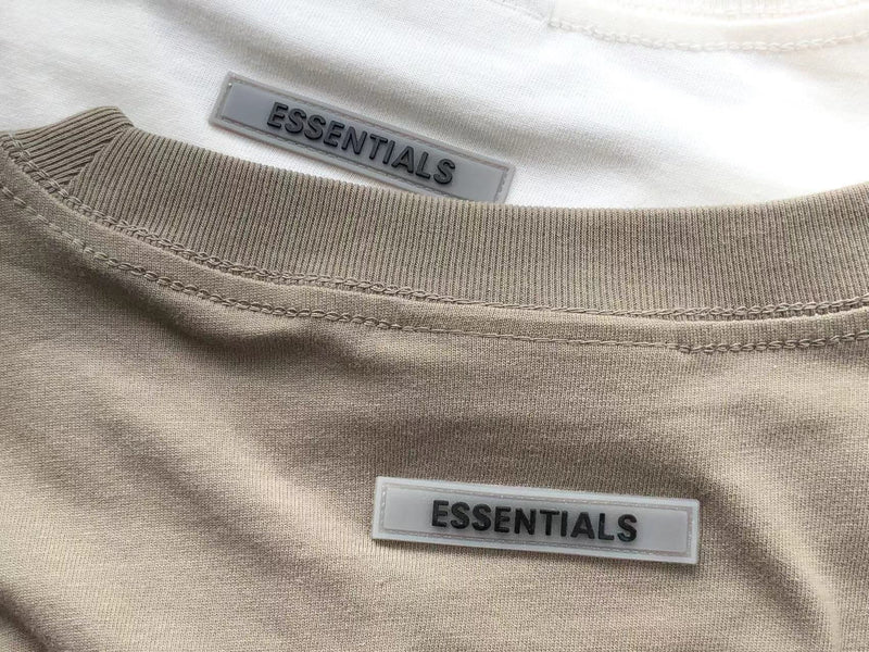 Camiseta Fear of God Essentials "Boxy"