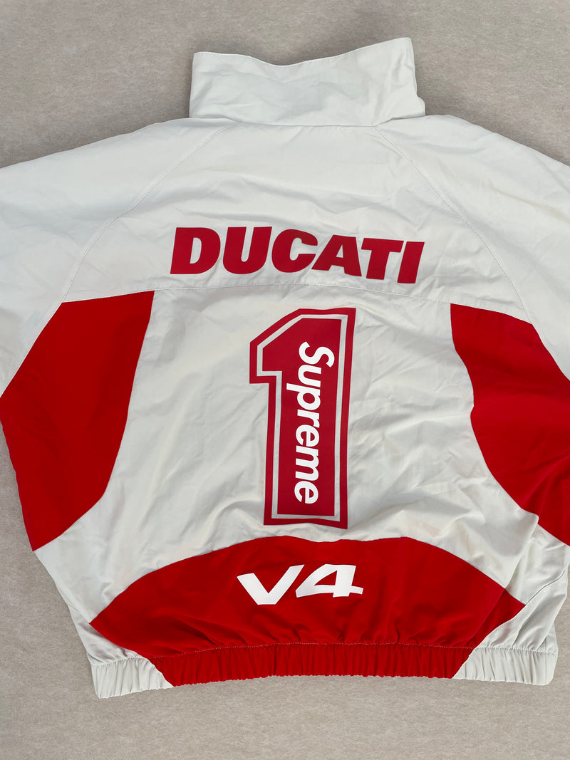 Conjunto Supreme x Ducati White/Red