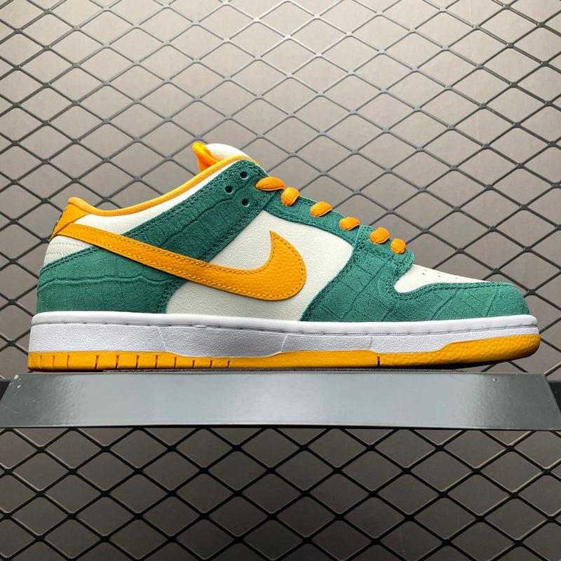 Nike SB Dunk Low Legion Pine