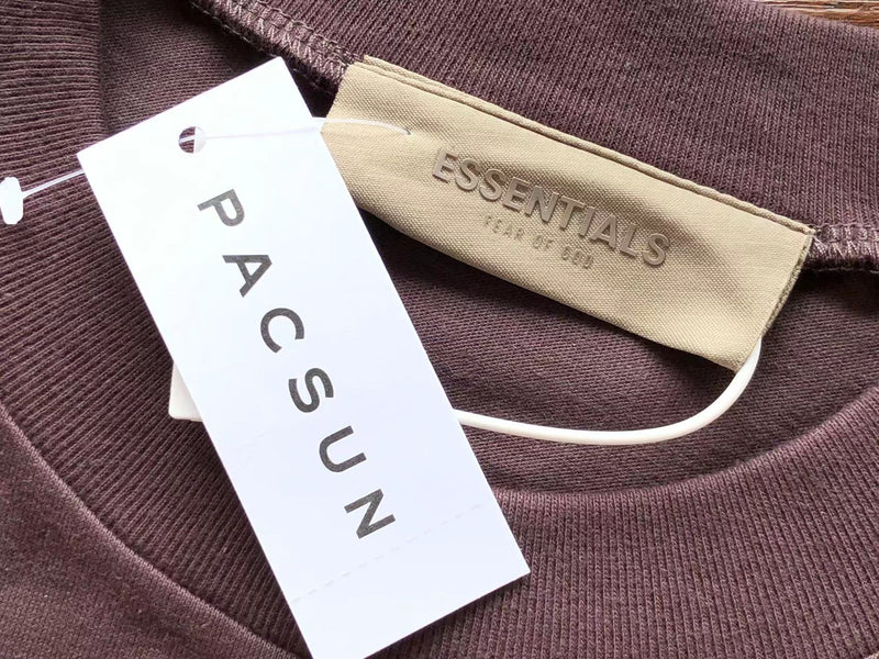 Camiseta Fear of God Essentials “Stretch Limo Beige”