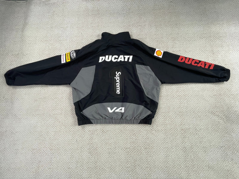 Conjunto Supreme x Ducati Black