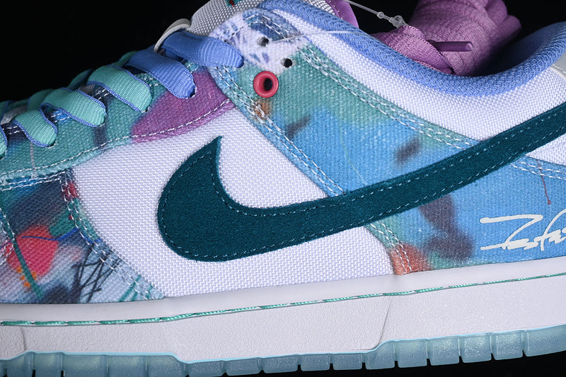 Nike SB Dunk Low x Futura Laboratories