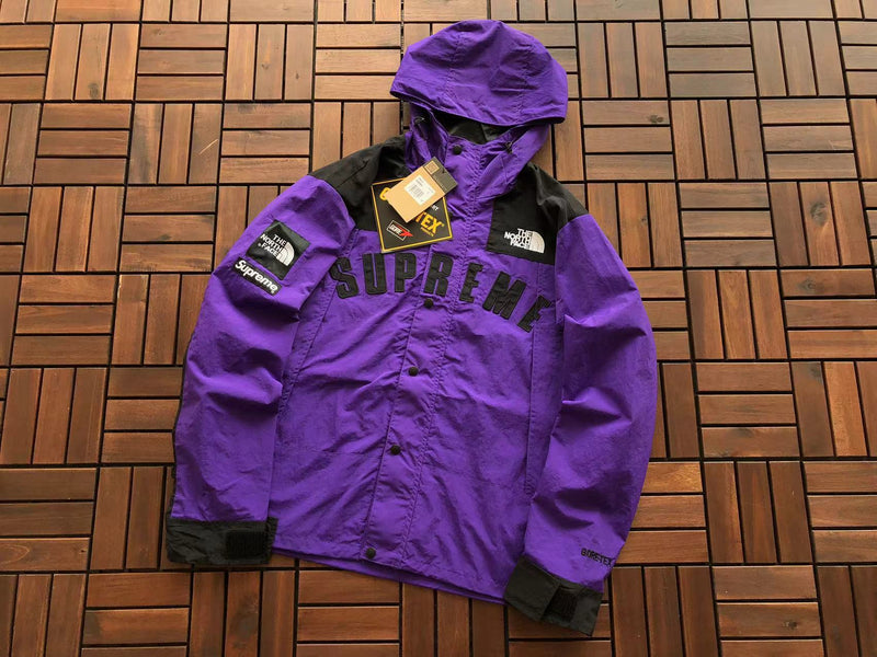 Jaqueta Supreme x The North Face Arc Gore-tex Logo Mountain Parka Purple