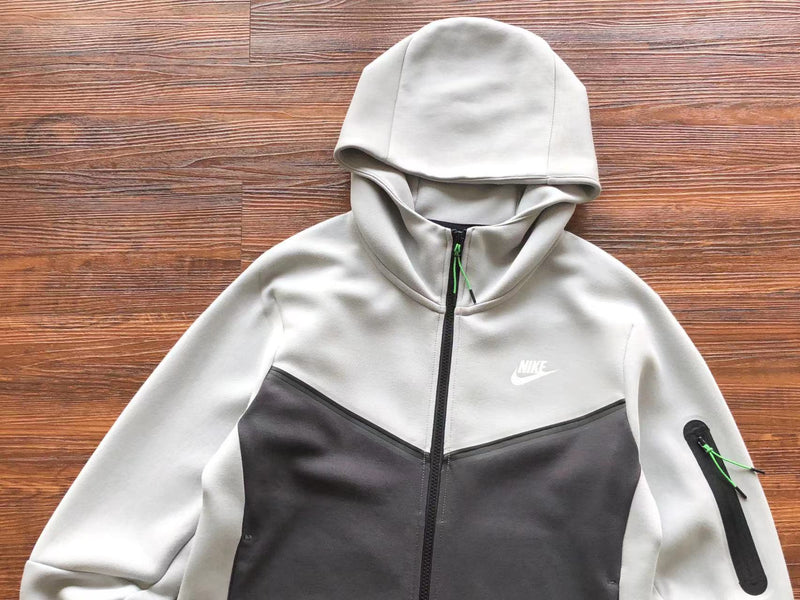 Conjunto Nike Tech Fleece "Grey/Black"