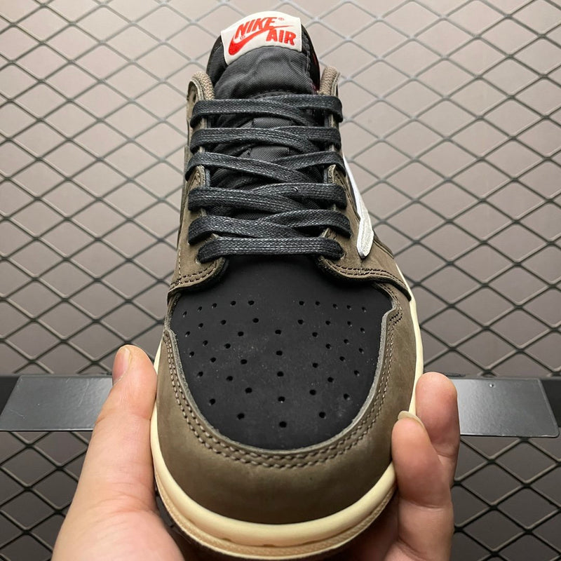 Nike Travis Scott x Air Jordan 1 Low Dark Mocha