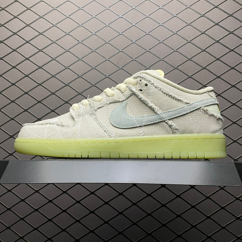 Nike SB Dunk Low Mummy